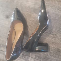 Women's Black Pumps