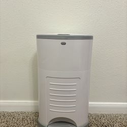 Dekor Diaper Pail
