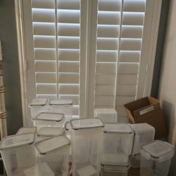 24 VTopmart Airtight Food Storage Containers.