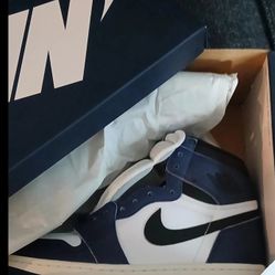 Jordan 1 High OG Midnight Navy (TRADES?)