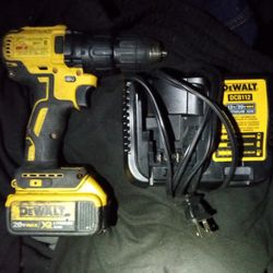 DeWalt  Drill Charger & 20vMax XR Battery