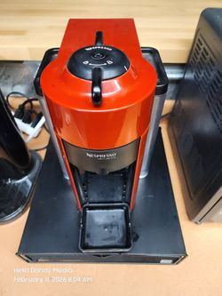 Nespresso vertuo + pod holder