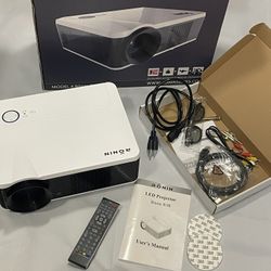 Barely used Ronin R4K Projector Full 1080p, Digital HDMI Projector made in Denmark