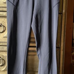 Lululemon Womens Leggings Size 6 