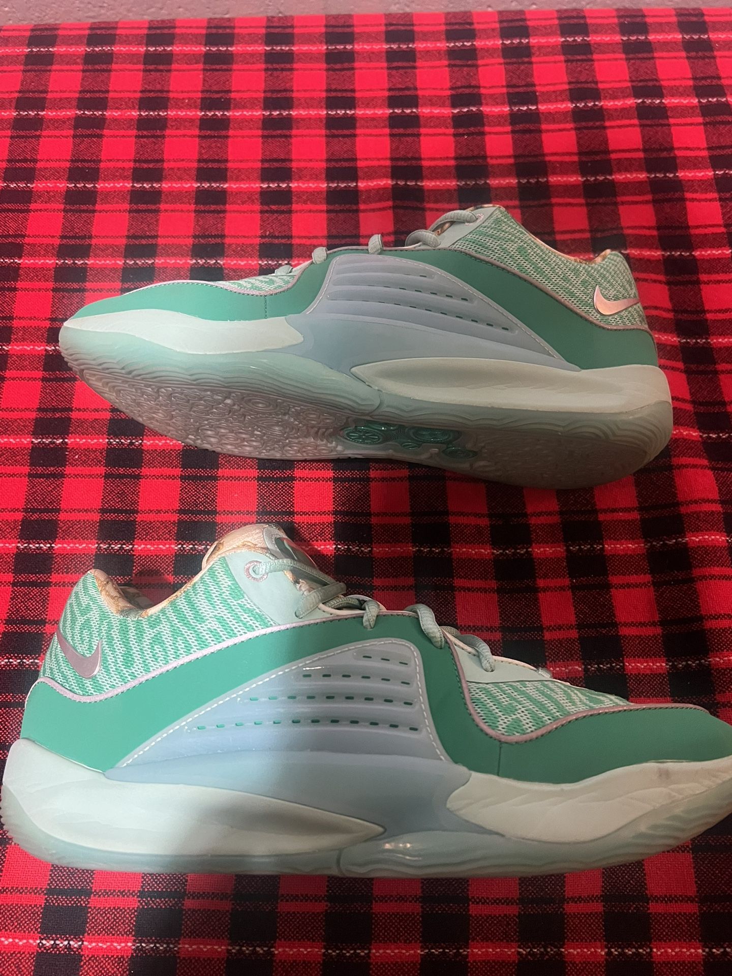 Nike Kd Wanda Mint Sneakers
