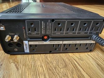 Cyber Power BATTERY BACKUP CST135UC2, 1350 VA, 810 WATTS(new Broken Never Used)