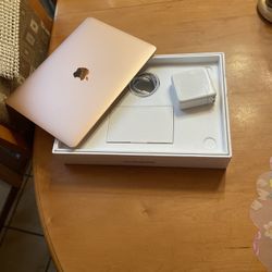 MacBook Air Rose Gold Excellent Cond 