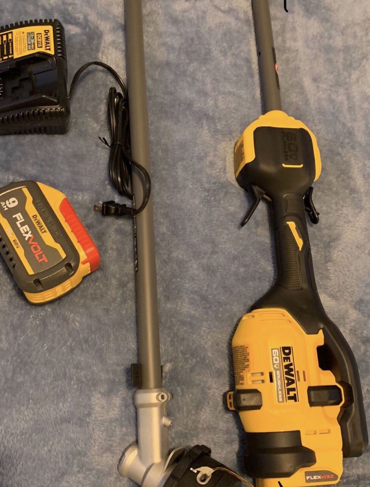 Dewalt Flexvolt Trimmer Kit