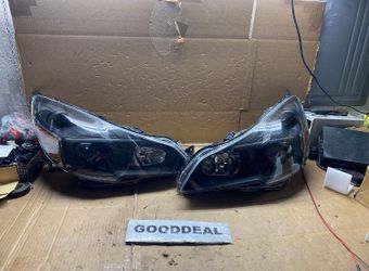 #OH34 *Scratches* Fit 10-14 Subaru Outback/Legacy Black Amber Halogen Headlight Pair 