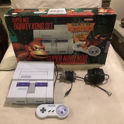 In Box Donkey Kong Country SNES