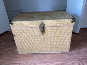 Storage box