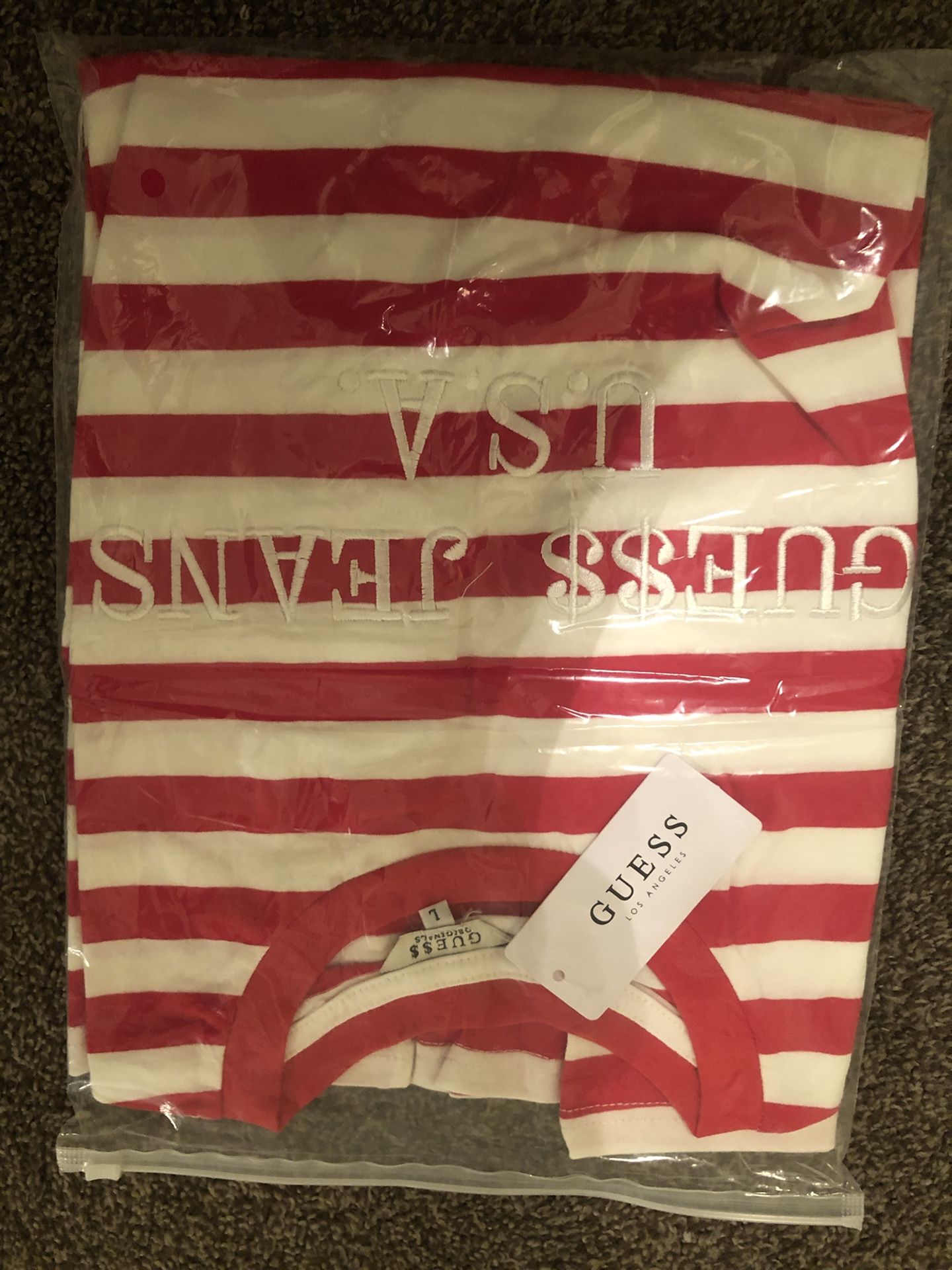 Mens large guess shirt