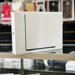 MacBook Air 13 Inch M3 Chip