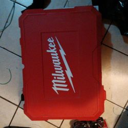 Milwaukee M18 Force Logic 600 MCM Crimper