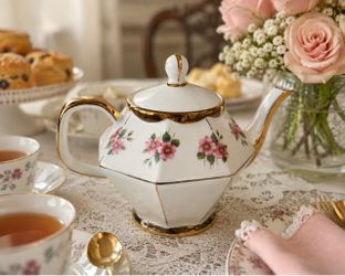 Vintage Gibson Staffordshire, England porcelain teapot