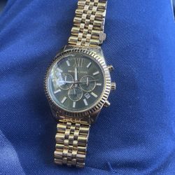 Michael Kors MK8446 Men’s Lexington Chronograph – Gold/Green – As-Is
