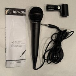Radioshack Unidirectional Dynamic Microphone Model 33-3038