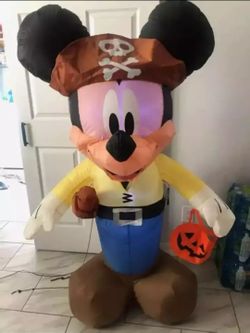 Halloween Decor Mickey Mouse Pirate Airblown