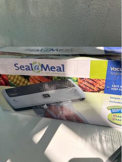 Vacuum seal machine