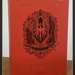 Harry Potter Hogarts Editions