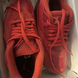 AIR JORDAN 4 RM  (SIZE 9 MENS)