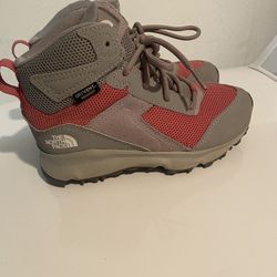 Northface boots Pink & Grey