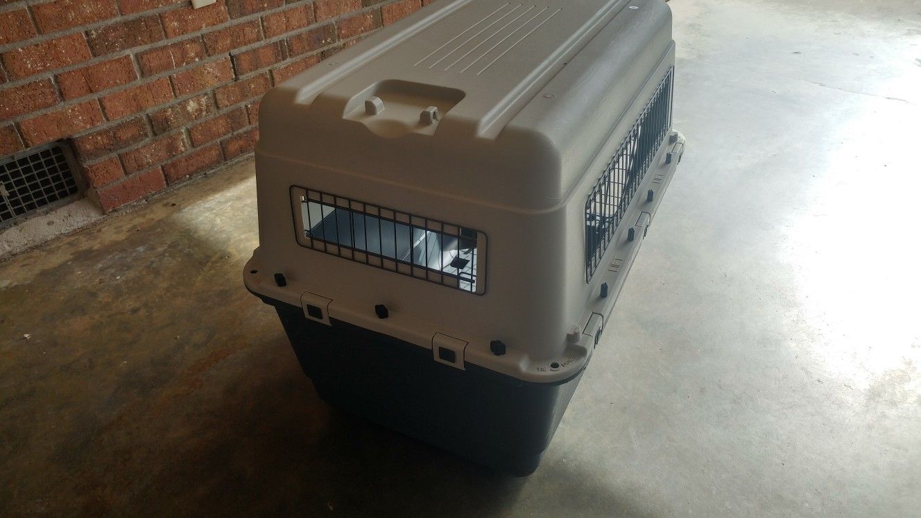 Anione Wild Variety Large Dog/Cat Kennel