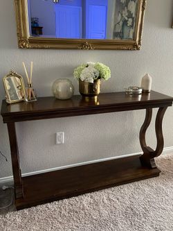 Entryway / Console Table