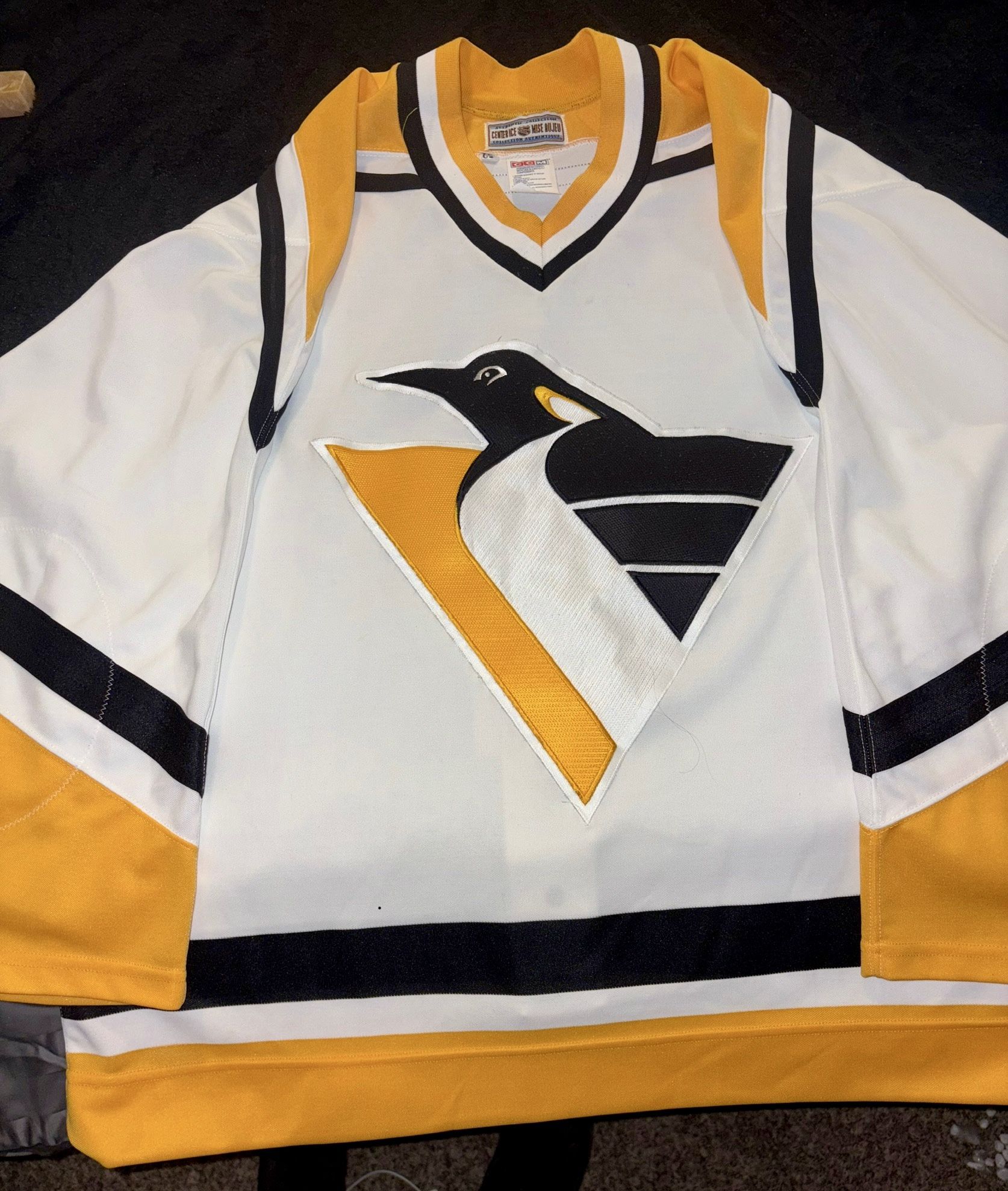 NEW Vtg 90s Pittsburgh Penguins CCM Authentic Ultrafil Center Icr ? Home Jersey 52