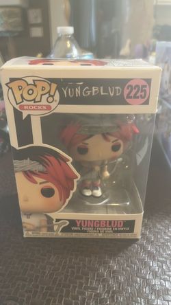 Funko Pop! Rocks Vinyl Figure Model #225 Yungblud Damaged Box