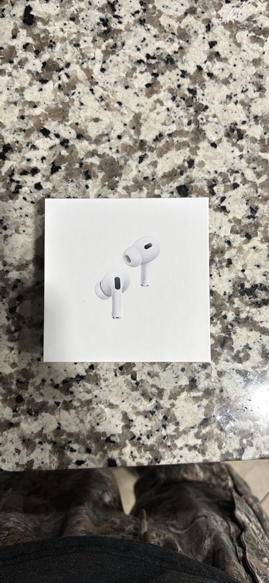 AirPods Gen 2