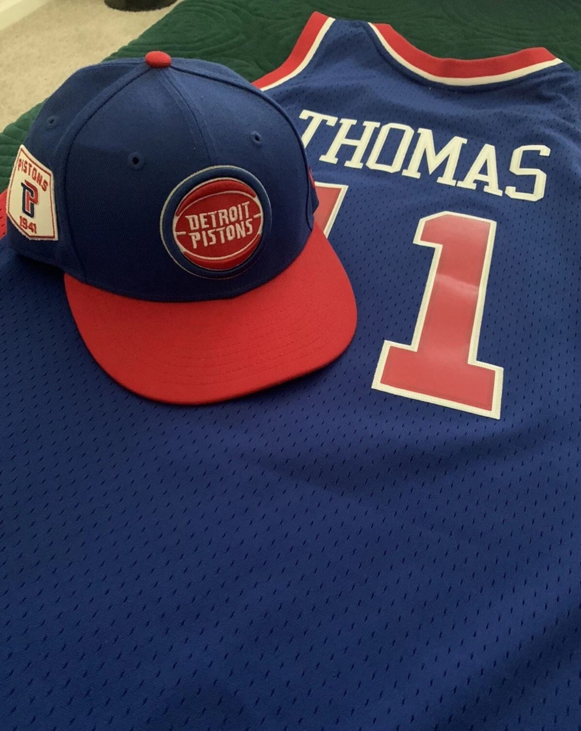 Isiah Thomas Detroit Pistons jersey With Pistons Fitted (7 1/4)