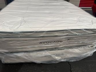 Queen Avocado Pillow Top The Green Mattress