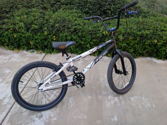 ent Bicycles Ambush Boys' 20" BMX Kid Bike, Blue