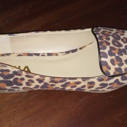 Mia Leopard Print  Pointed Flats 6.5