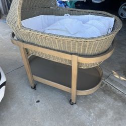 Bassinet 