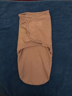 Baby clothes....2 Baby Swaddle S/M