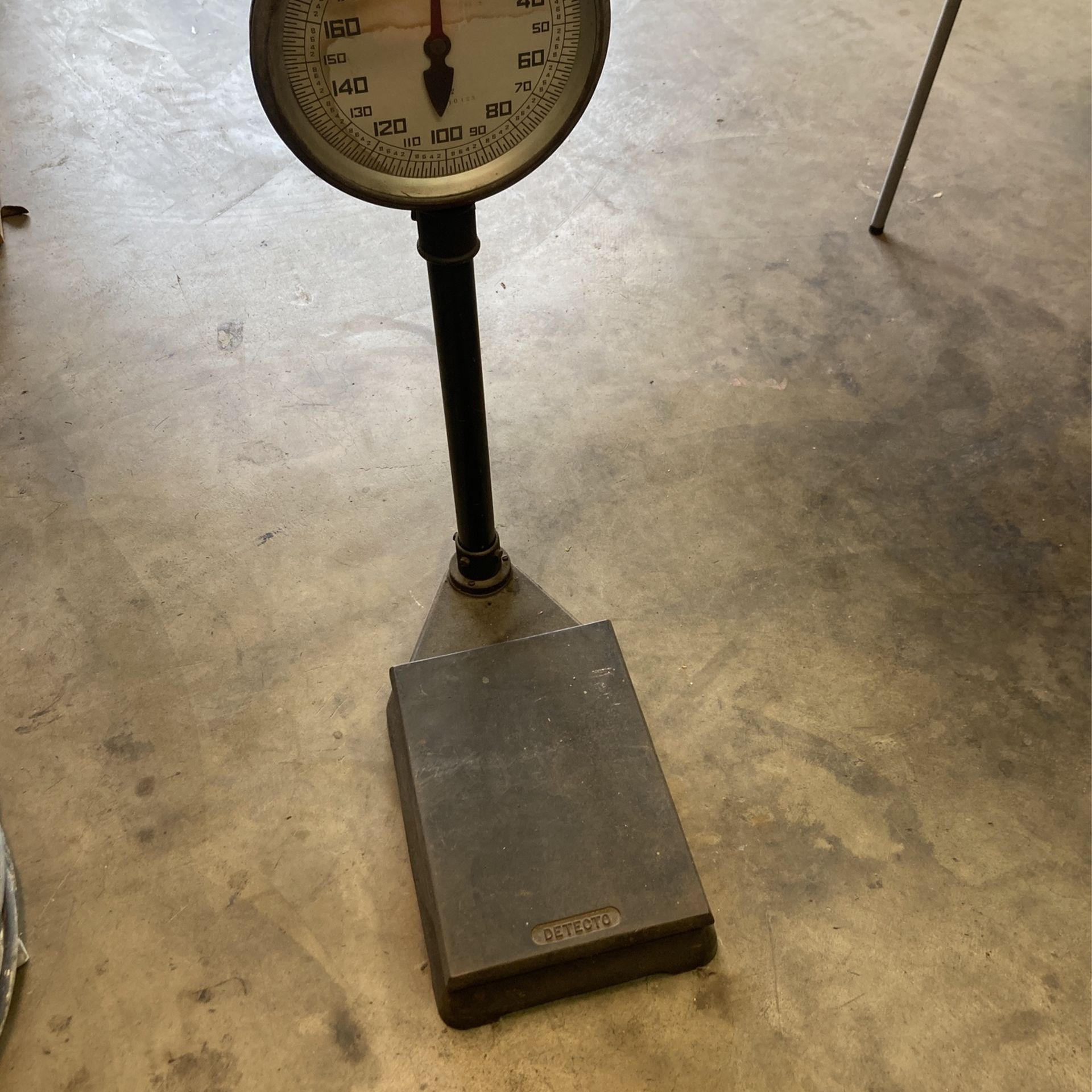 Antique/vintage Detecto 200 Lb Floor Scale