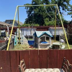 Swing  and Play House