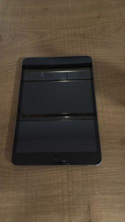 Apple iPad mini 1st Gen (A1432) – Sold As Is