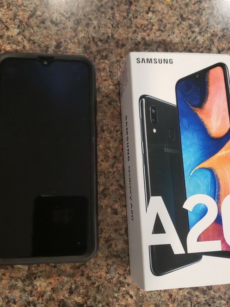 Samsung GALAXY A20 - Like NEW Unlocked