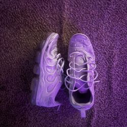 Vapor maxes 