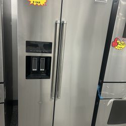 KITCHEN AID SIDE BY SIDE REFRIGERATOR STAINLESS STEEL BRAND NEW OPEN BOX!!!!