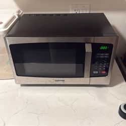 Toshiba microwave
