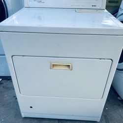 Kenmore. Gas Dryer