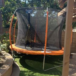 Trampoline 
