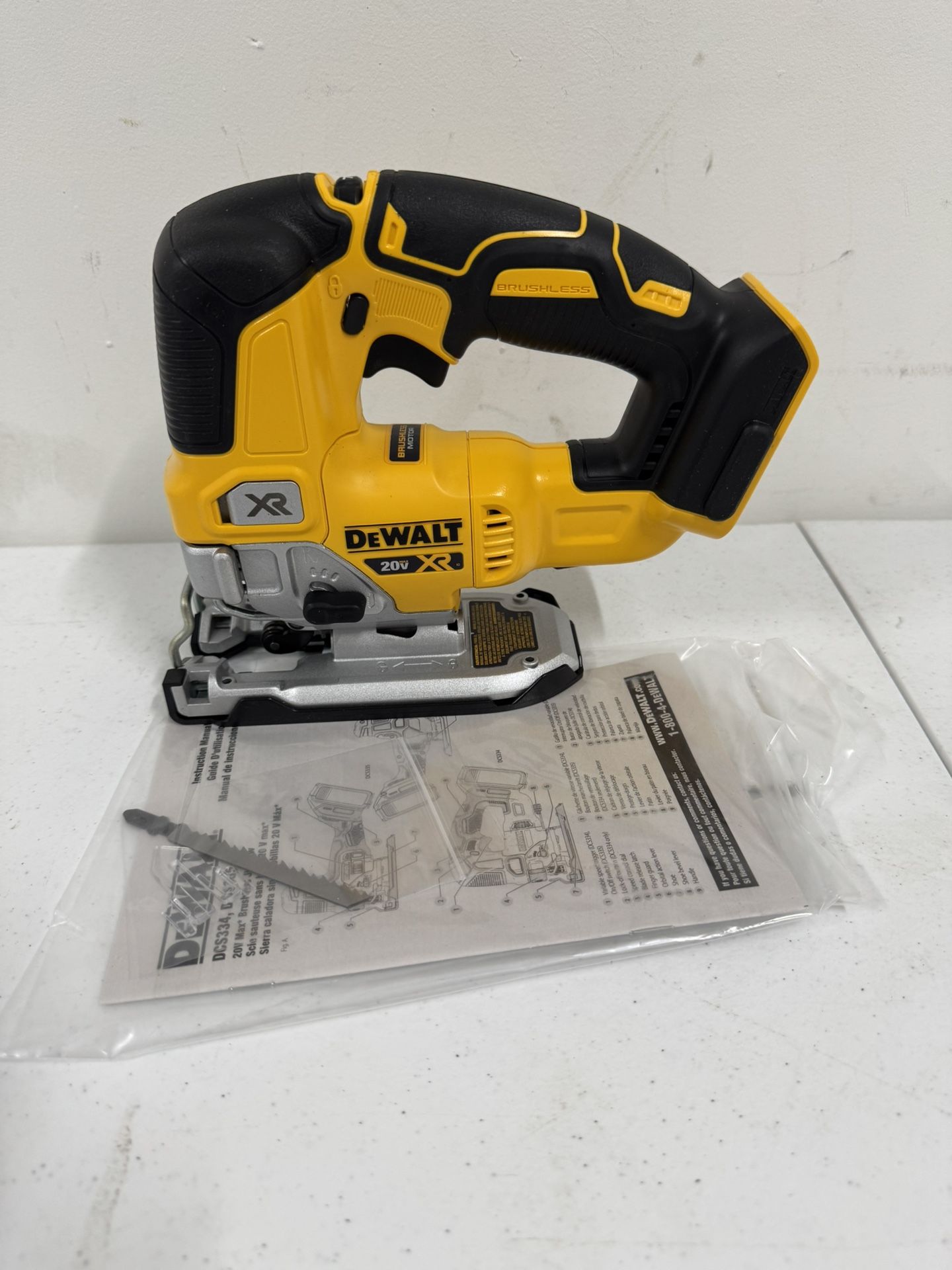 DEWALT 20V MAX XR Cordless Brushless Jigsaw (Tool Only)