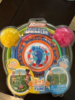 Banzai stomp blast sprinkler 2 in 1 dual mode, new, see photos, $15, no holds