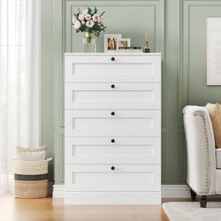 5 Drawer White Bedroom Dresser, Modern Vertical Dresser Drawers Wood Organizer for Living Room Entryway Small Spaces