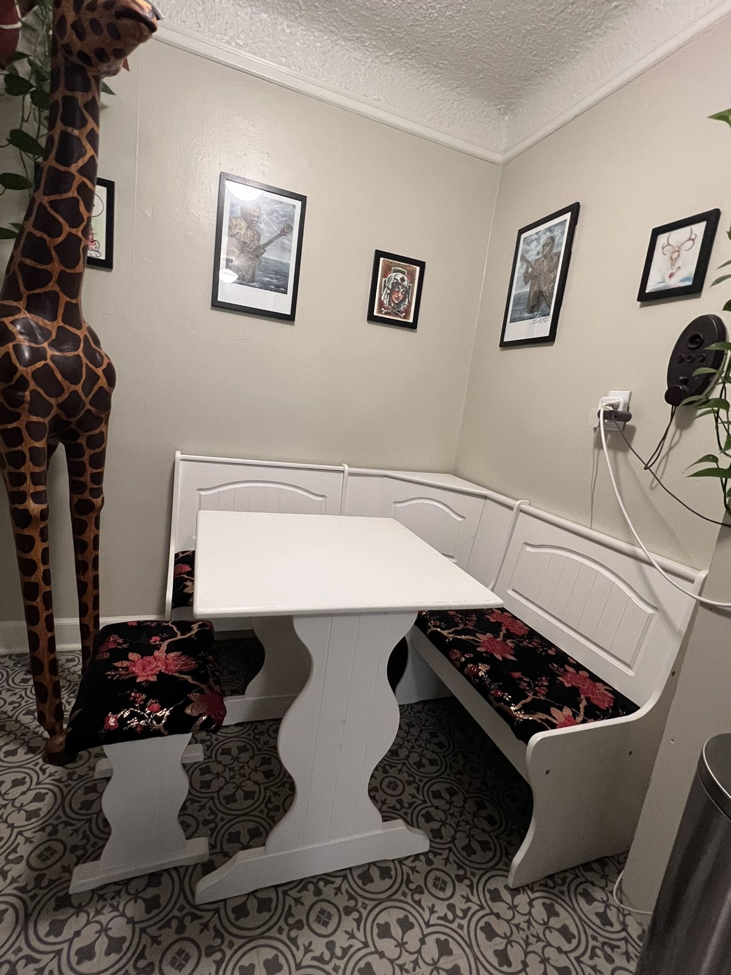 breakfast nook
